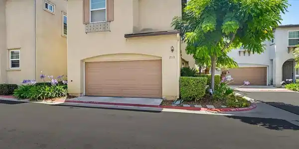 2318 Gardenia