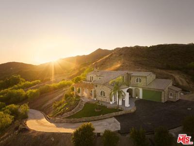 33239 Mulholland Highway