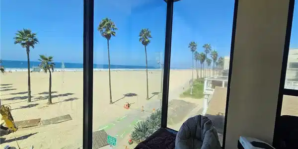 3009 Ocean Front Walk