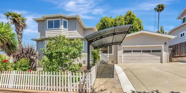 328 Midvale Ave