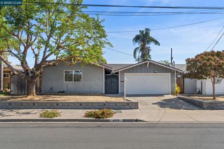 3478 Esperanza Drive