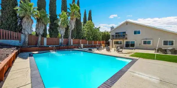 2741 Bluebell Cir