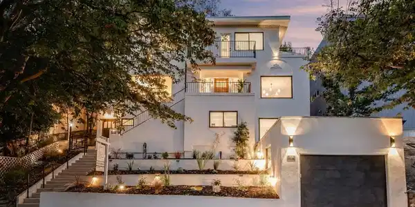 4034 Balfour