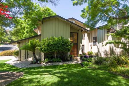 1265 Trinity Drive