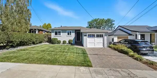 89 Hilltop Drive