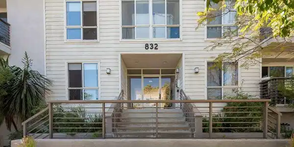 832 Euclid Street