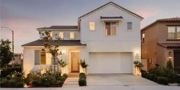 21171 Strathmoor