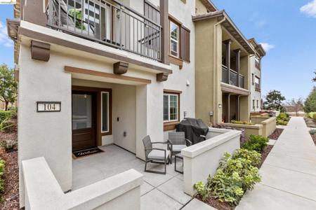 16306 RIDGEHAVEN DR