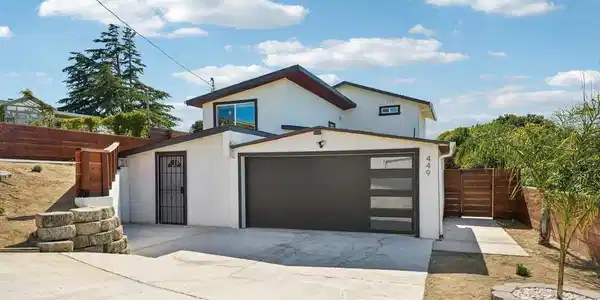 449 GILCREST