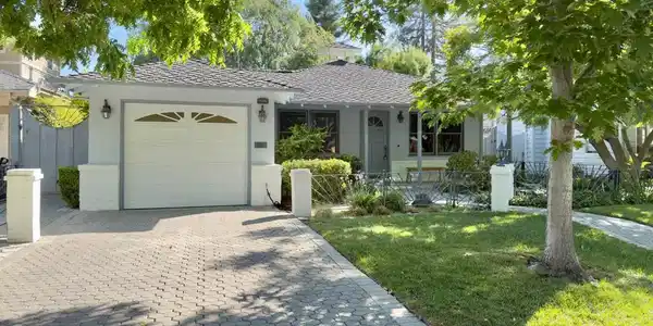 3057 South Court