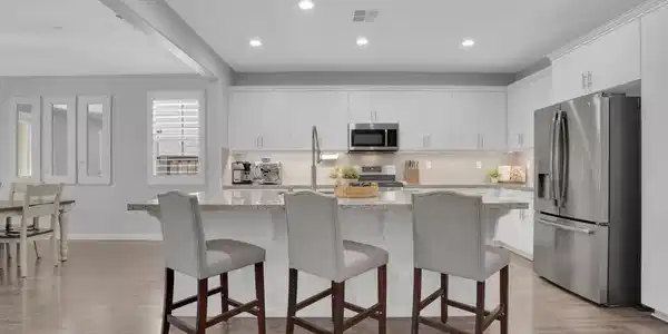 937 Pendleton Ct