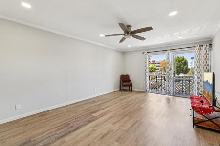 490 Fourth Ave