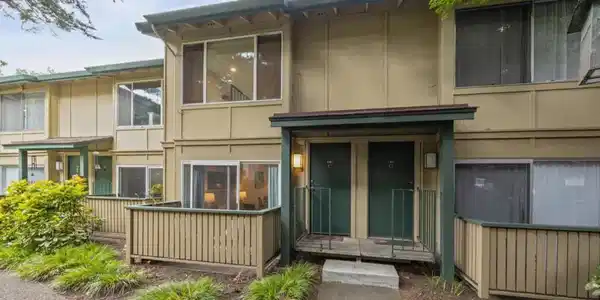 385 Mandarin Drive