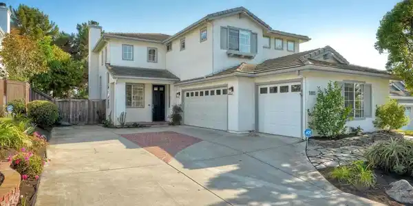 1083 Beacon Bay Drive