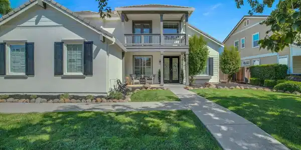 2856 Gardenside Ct