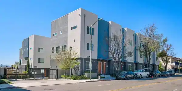 9873 Macarthur Boulevard
