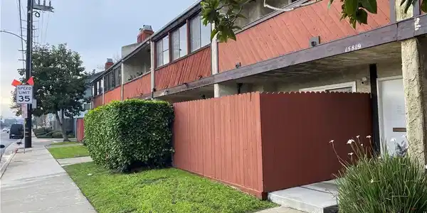 15819 Prairie