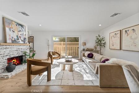 4365 Mclaughlin Avenue