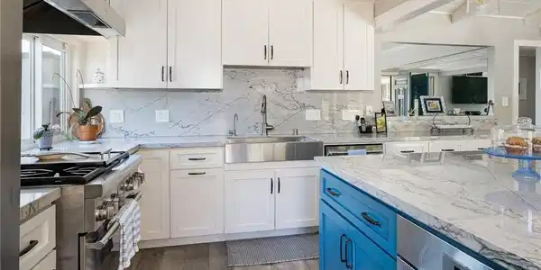 2805 Calle Aventura