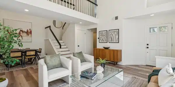 39 Benedict Ct