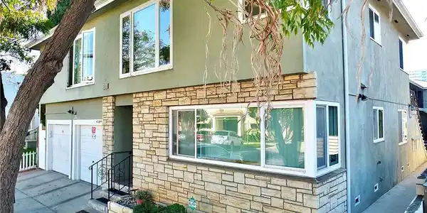1808 E Appleton