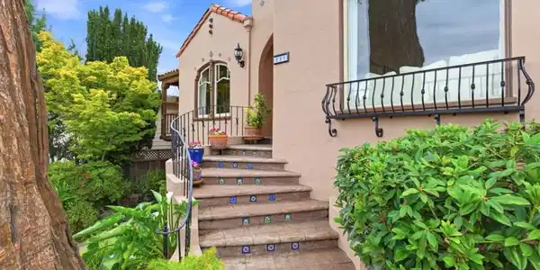 231 Barclay Avenue