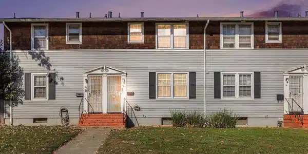 40 Baldwin St