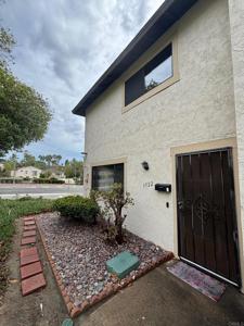 3522 Fairlomas Drive