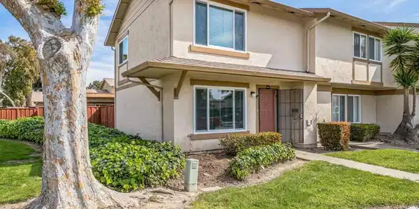 36922 Bolina Terrace