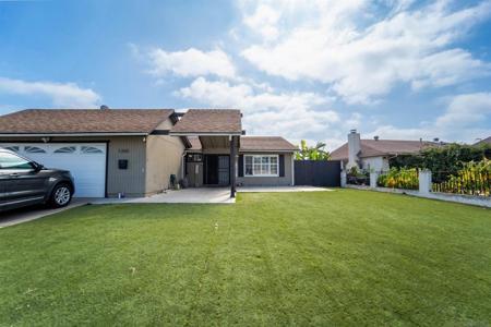 1260 Finch Pl