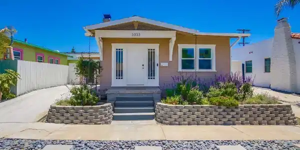 3333 Meade Avenue