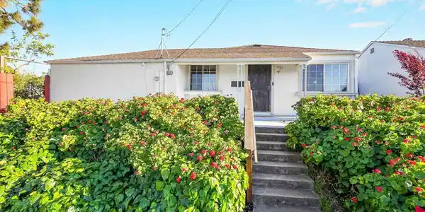 387 Tennyson Rd