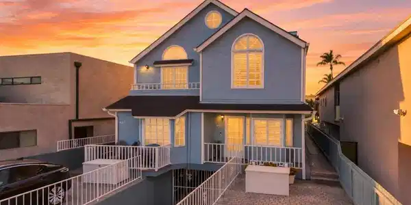 465 Orange Ave.