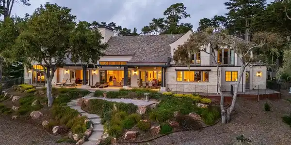1540 Viscaino Road