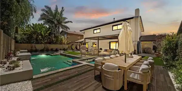 6431 Reubens Drive