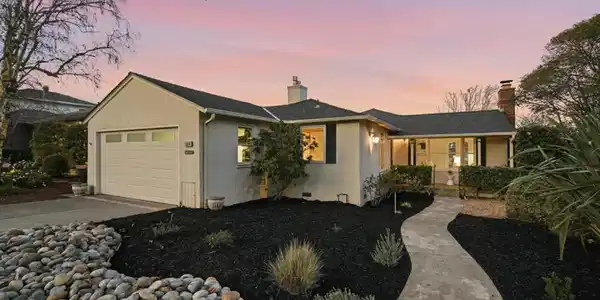 1604 Coronado Way