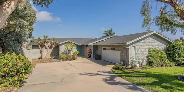 2438 Sacada Cir