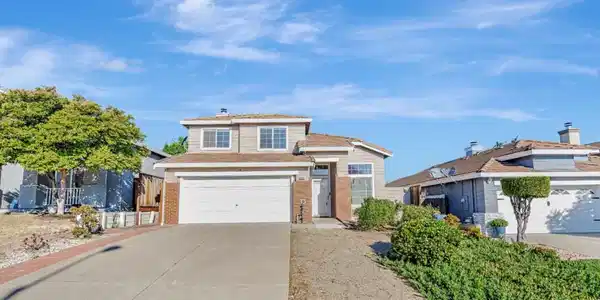 4928 Pinehaven Way