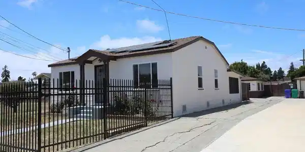 680 Sunset BLVD