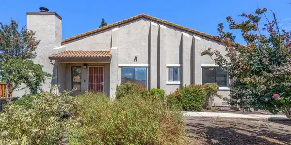 3513 Stone Pl