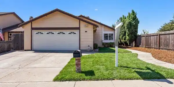 789 Coral Ridge Cir