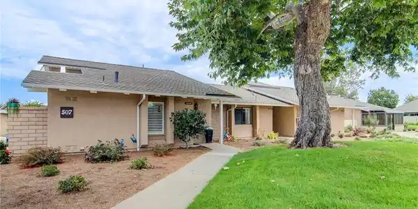 8656 Fresno Circle