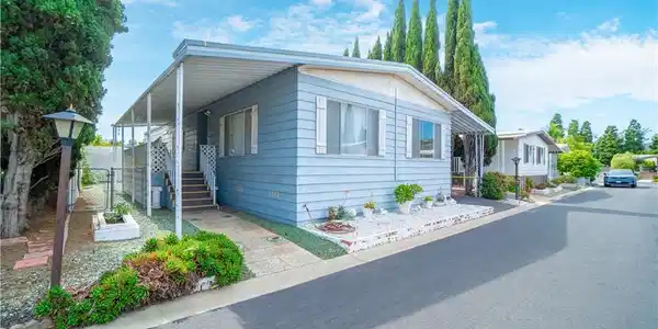 26200 Frampton