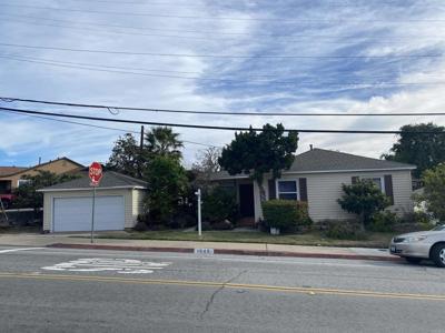 1945 Gateway Drive