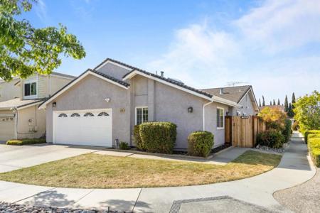 4480 Norocco Circle