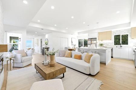 2637 Sequoia Way