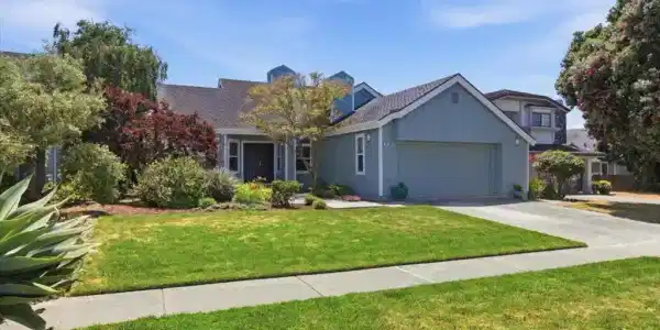 424 Greenbrier Road