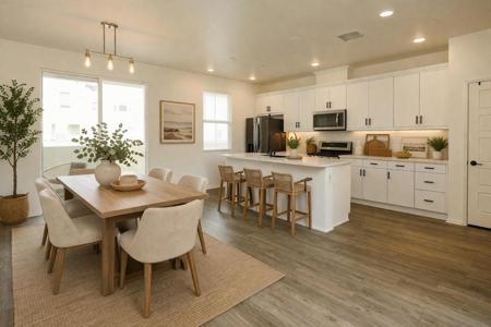 5145 Calle Sandwaves