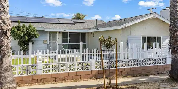 5051 Pelusa Street