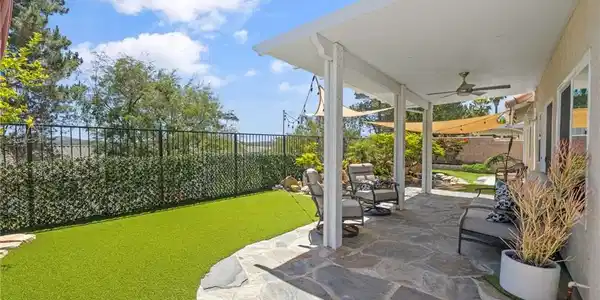 14 Helmcrest